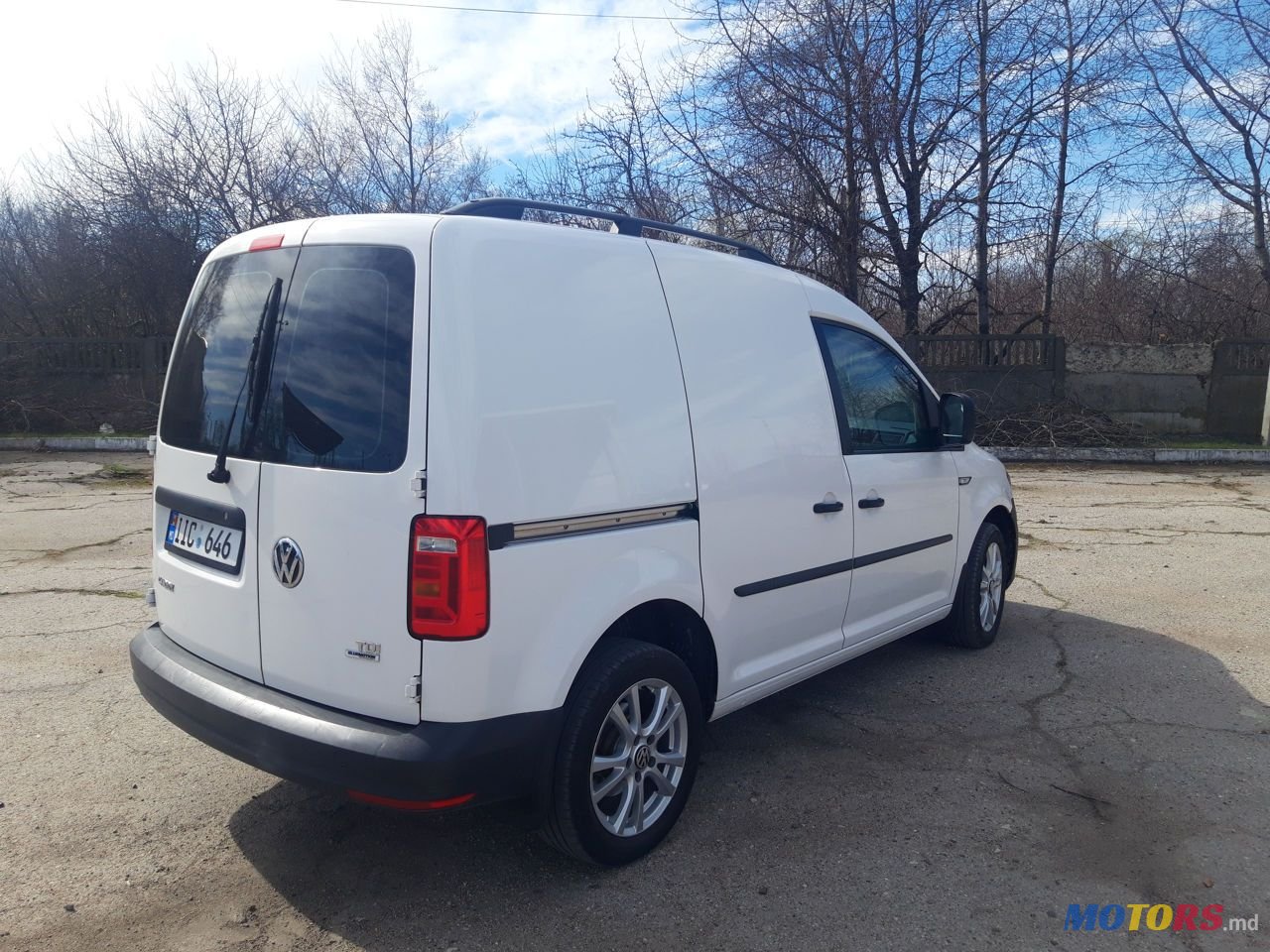 2016' Volkswagen Caddy photo #5