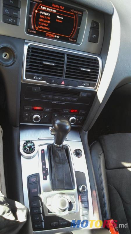 2007' Audi Q7 photo #2