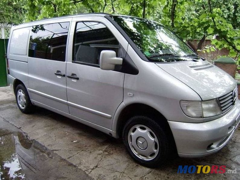 2001' Mercedes-Benz Vito photo #1