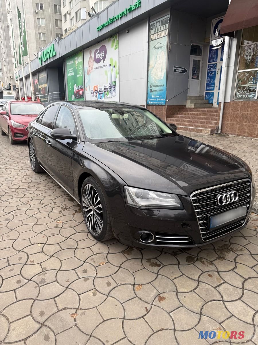 2010' Audi A8 photo #6