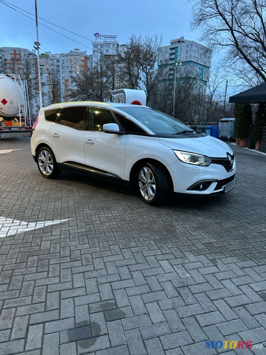 2017' Renault Grand Scenic photo #1
