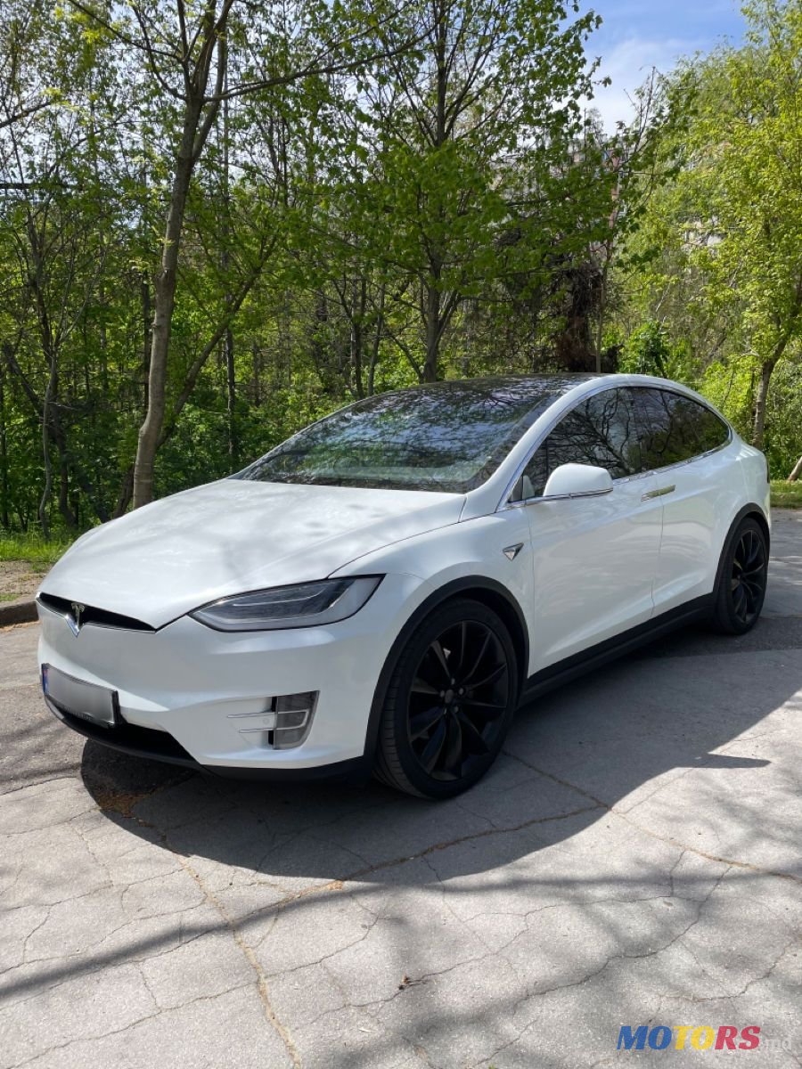 2017' Tesla Model X photo #3