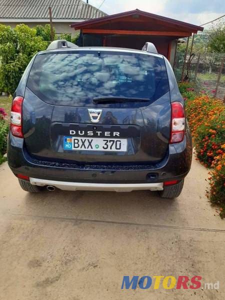 2013' Dacia Duster photo #2