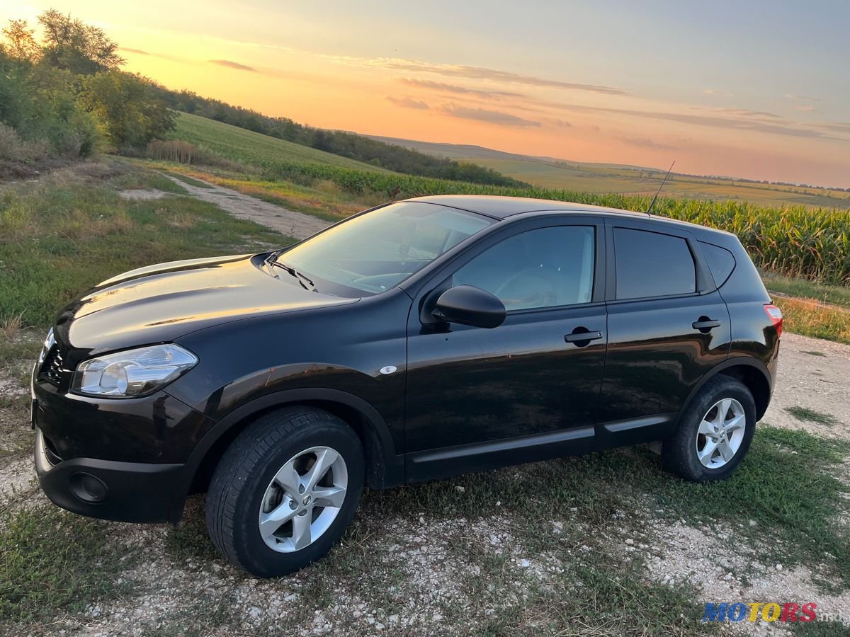 2014' Nissan Qashqai photo #3