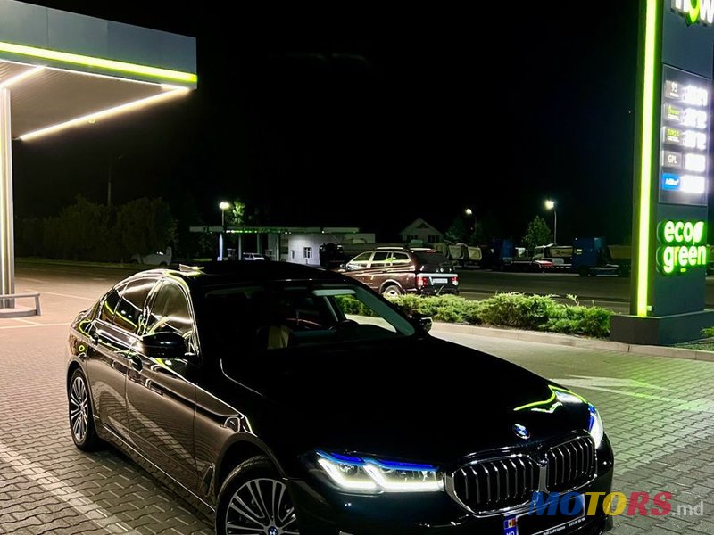 2021' BMW 5 Series photo #3