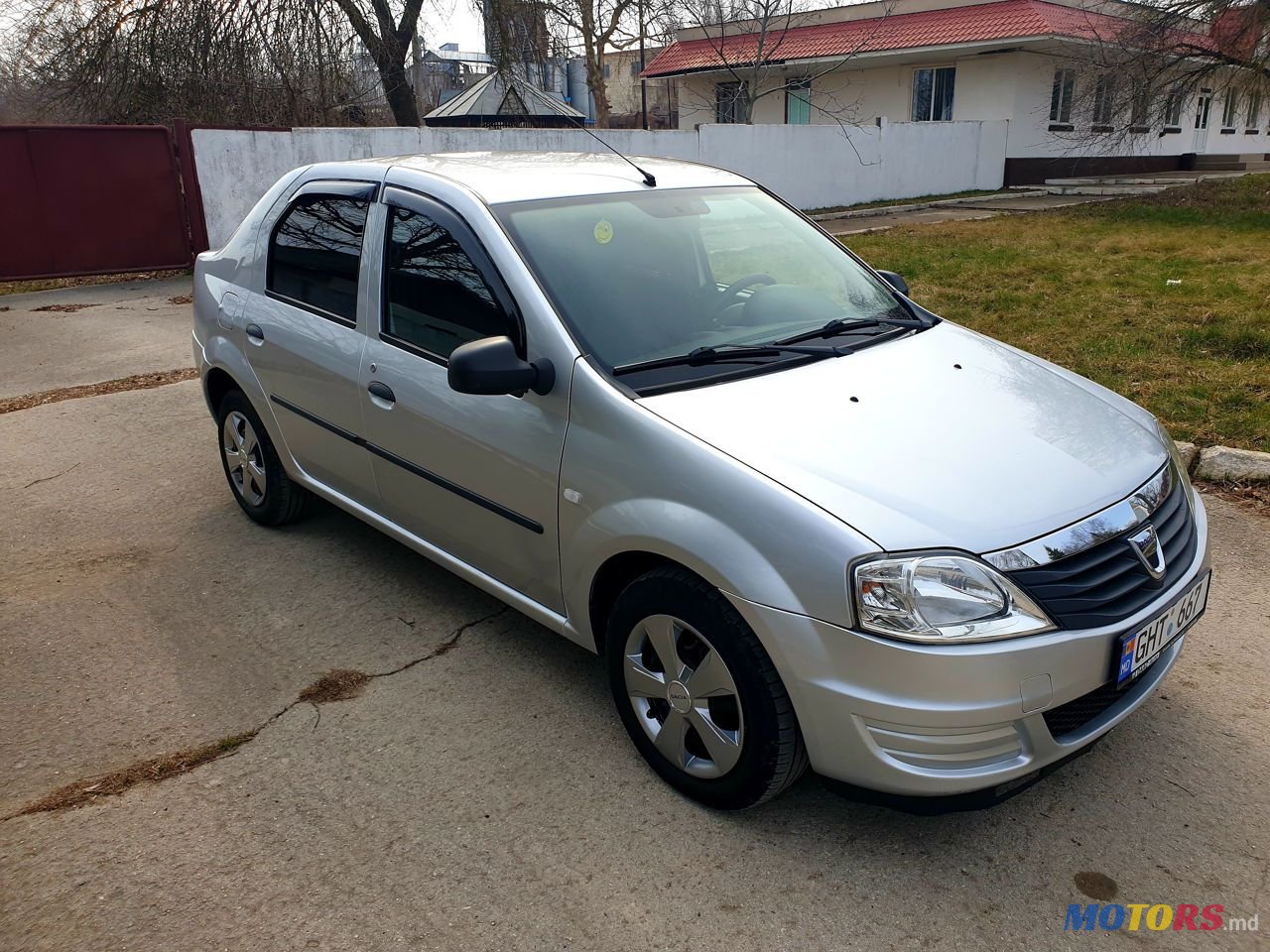 2012' Dacia Logan photo #4
