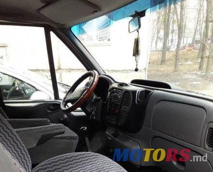 2001' Ford Transit Connect photo #2