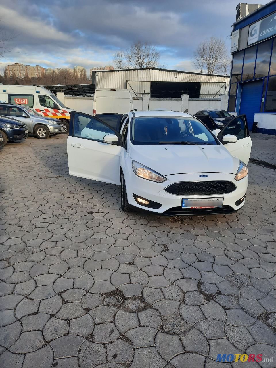 2017' Ford Focus photo #5