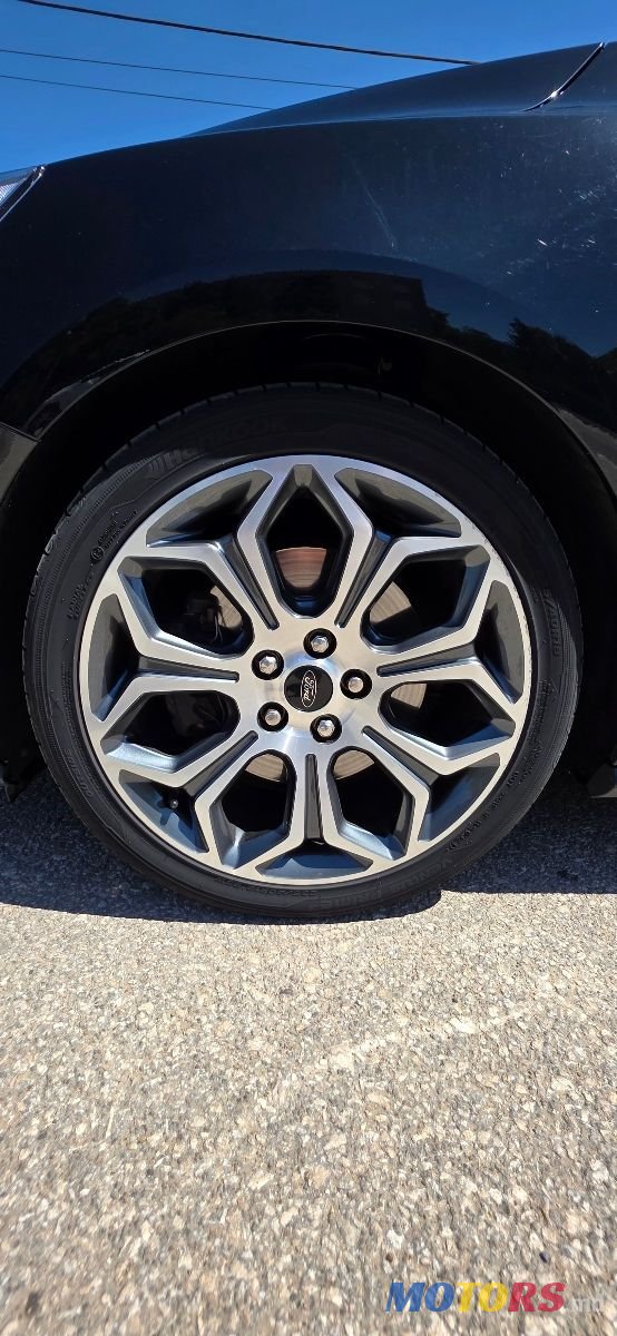 2019' Ford Focus photo #4
