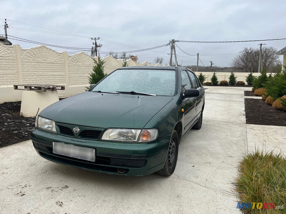 1996' Nissan Almera photo #1