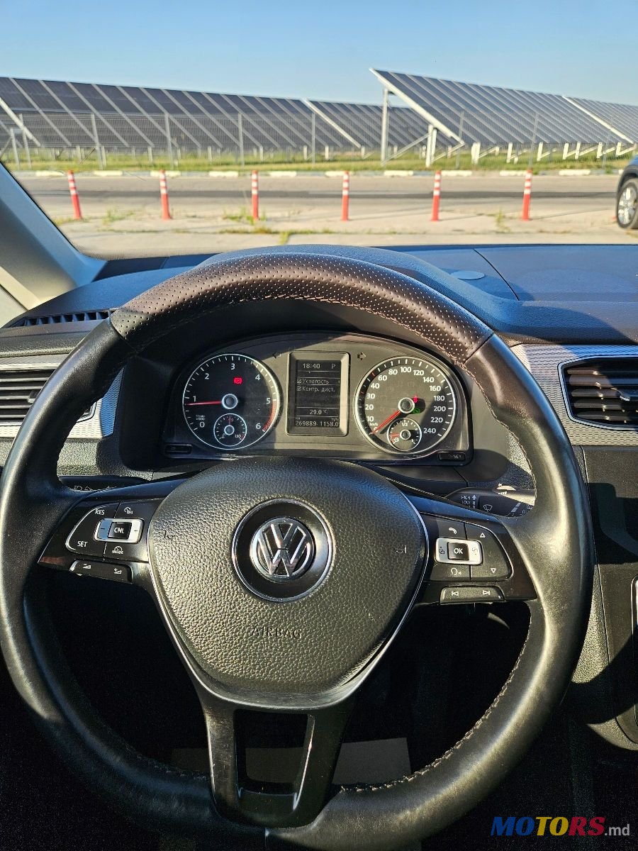 2016' Volkswagen Caddy photo #5