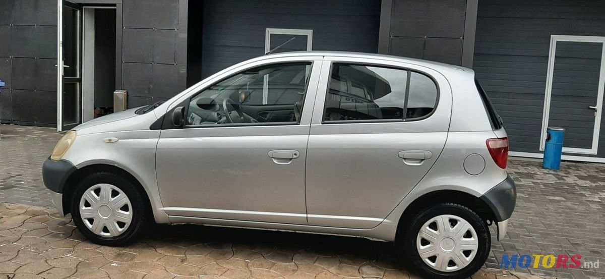 1999' Toyota Yaris photo #1
