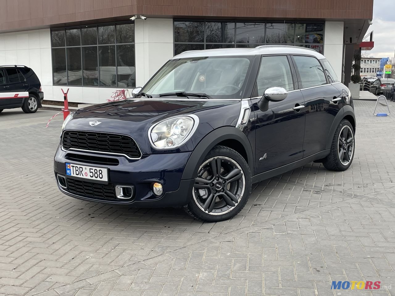 2011' MINI Countryman photo #2