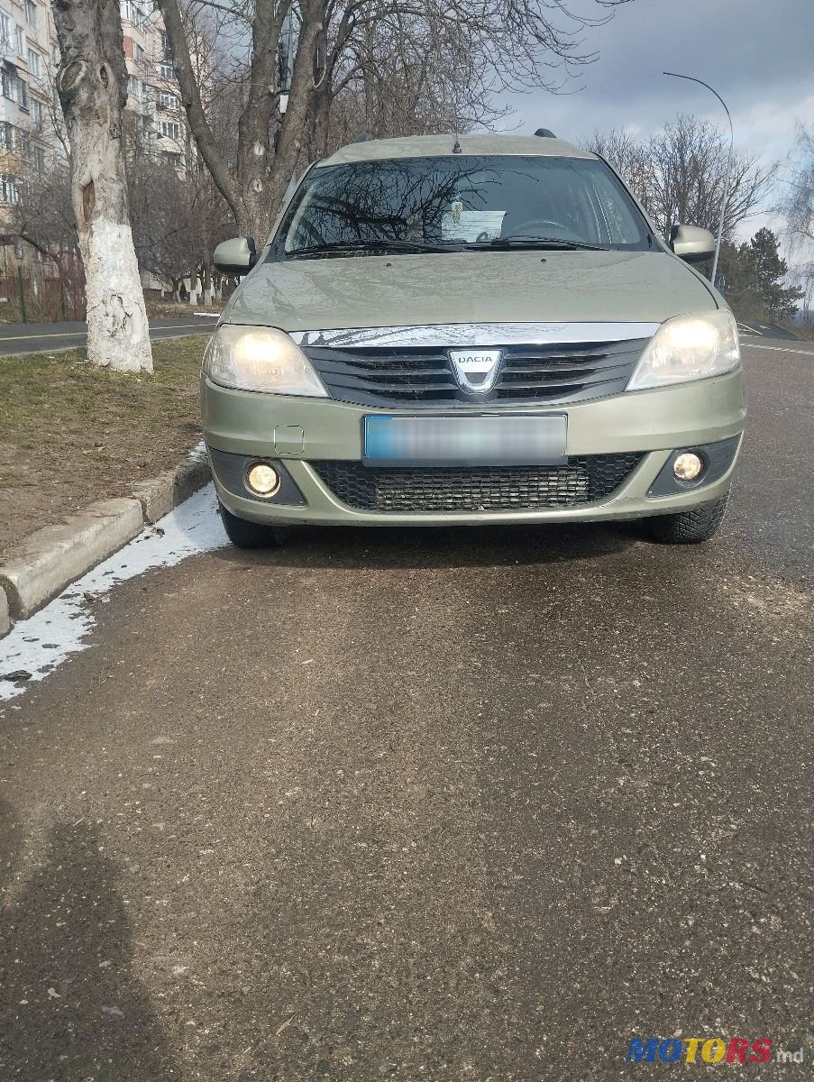 2009' Dacia Logan Mcv photo #1