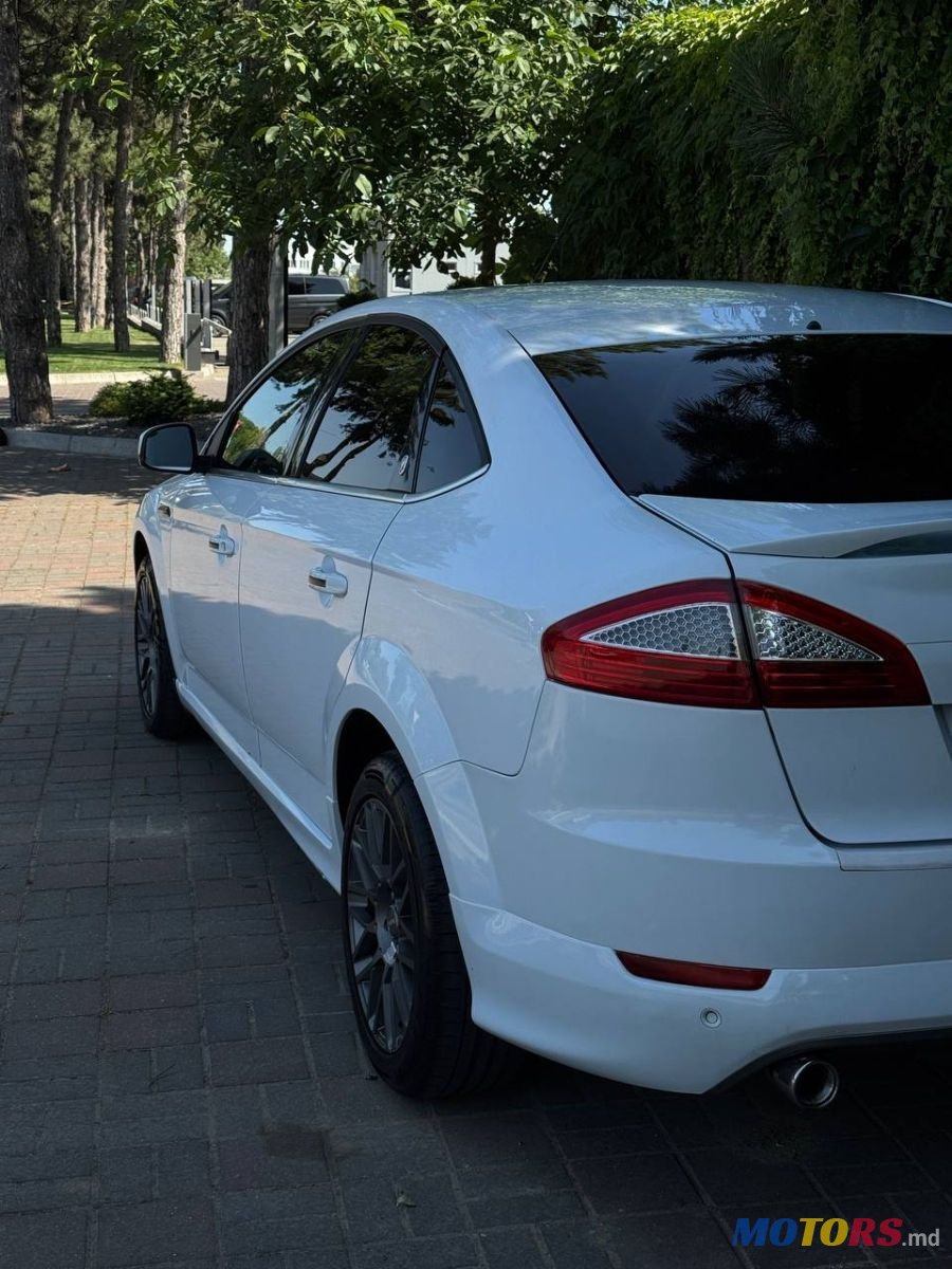 2009' Ford Mondeo photo #2