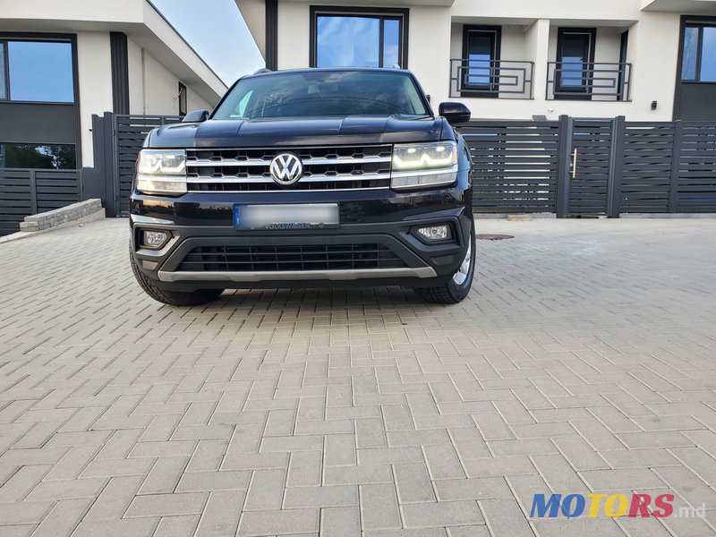 2018' Volkswagen Atlas photo #4