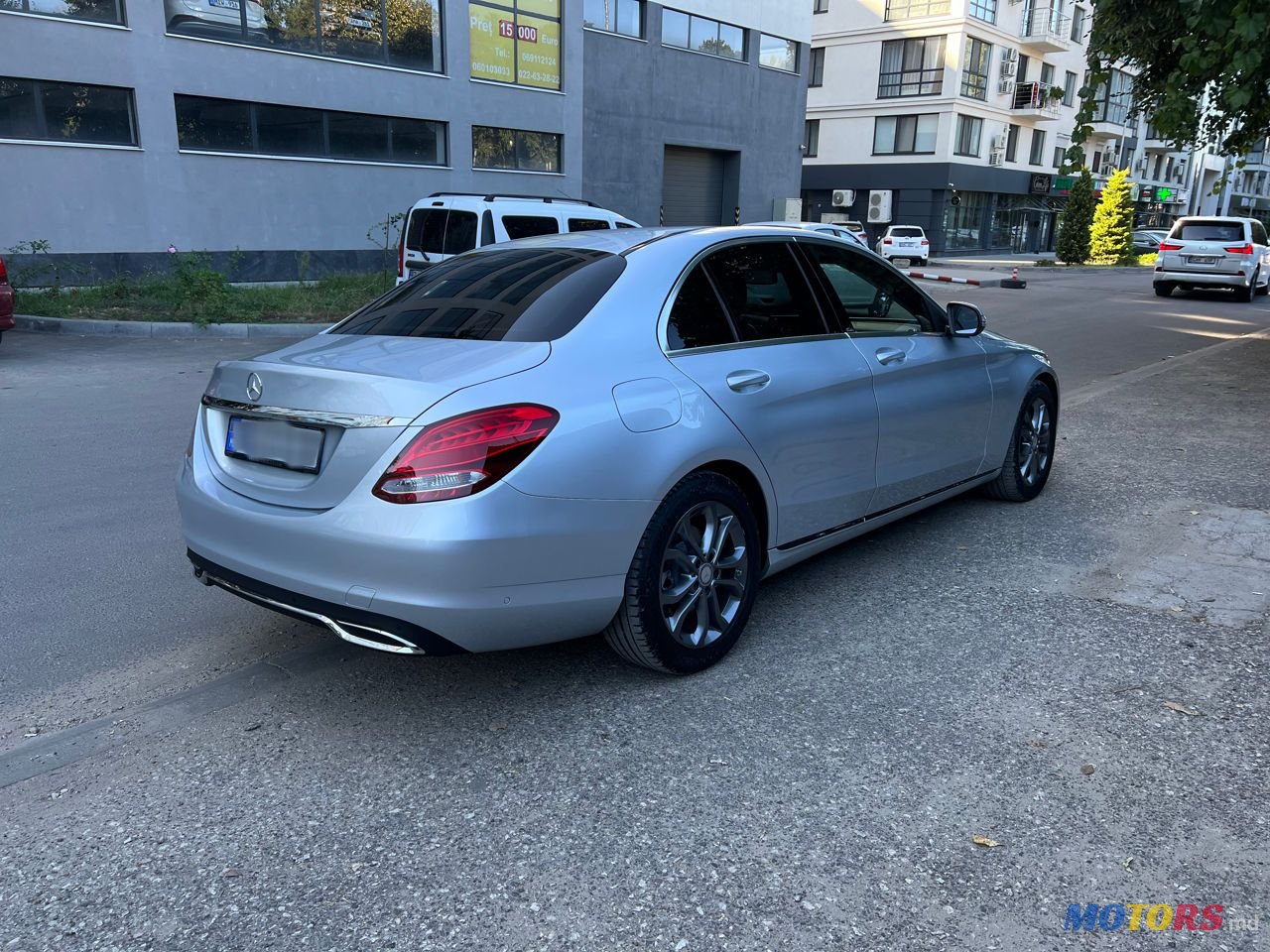 2016' Mercedes-Benz C-Class photo #2