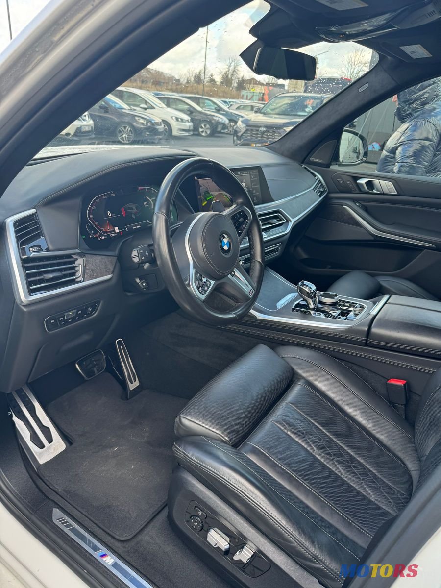 2020' BMW X7 photo #5