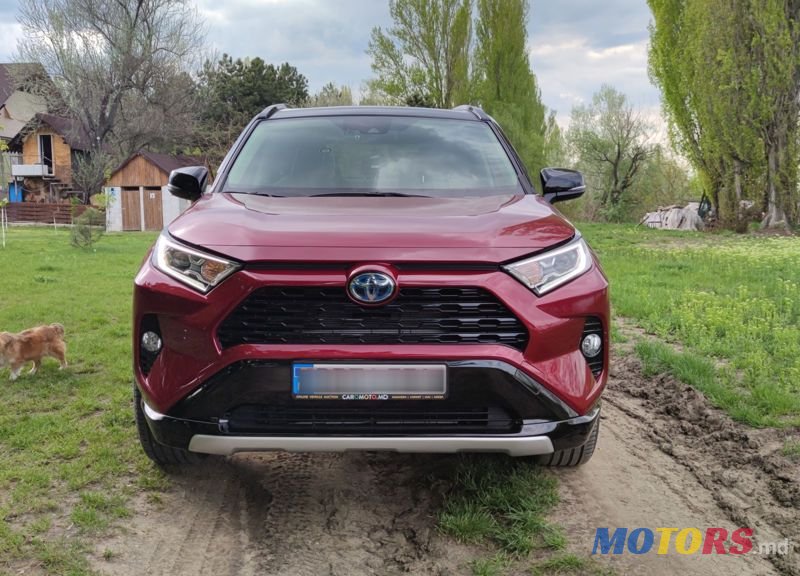 2020' Toyota RAV4 photo #5