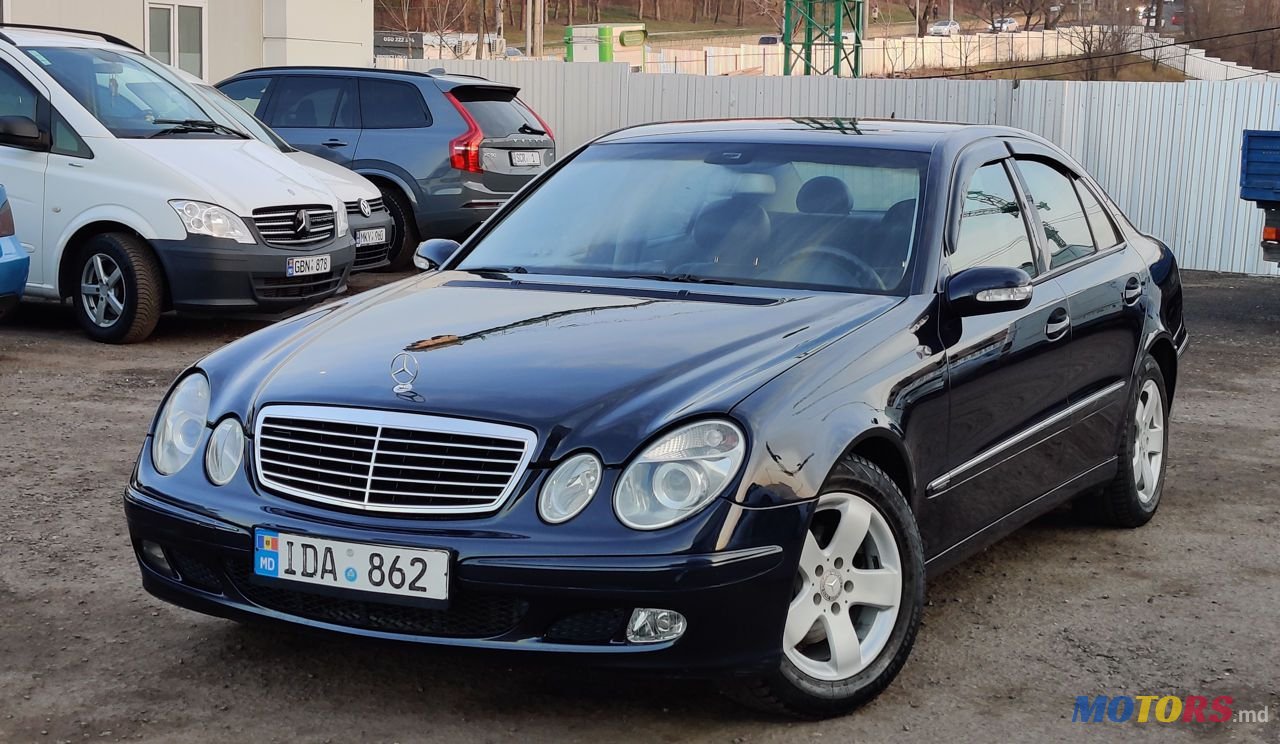 2006' Mercedes-Benz E Класс photo #2
