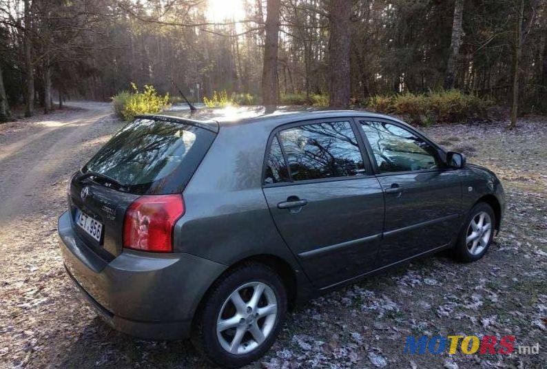 2005' Toyota Corolla photo #1