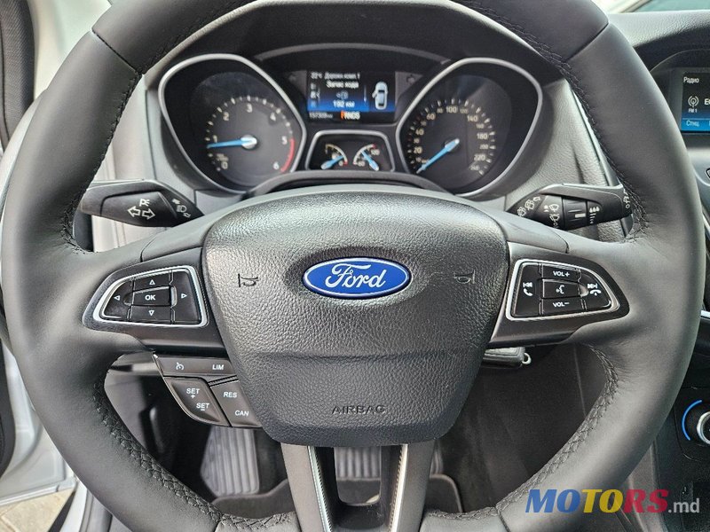 2016' Ford Focus photo #5