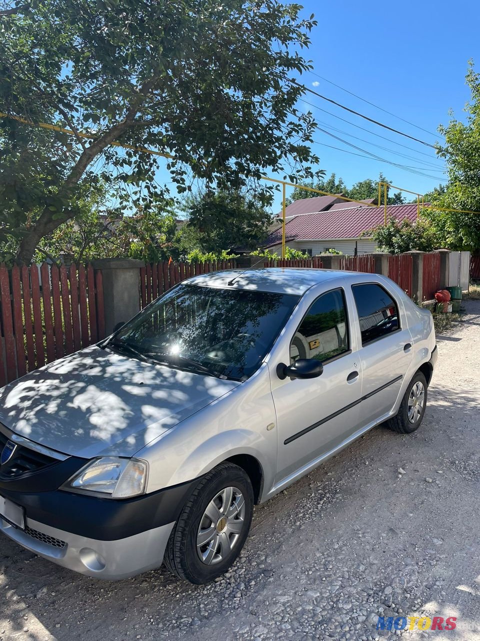 2008' Dacia Logan photo #1