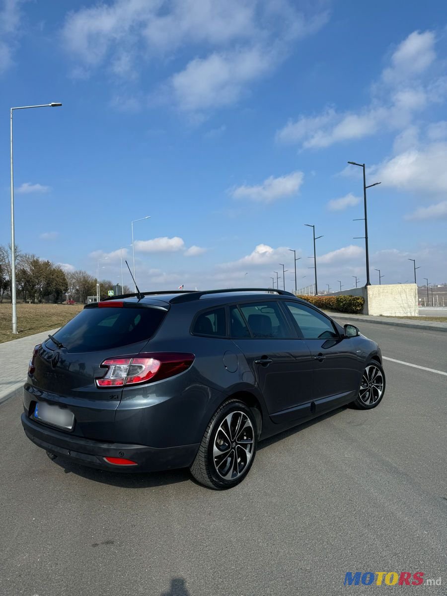 2015' Renault Megane photo #2