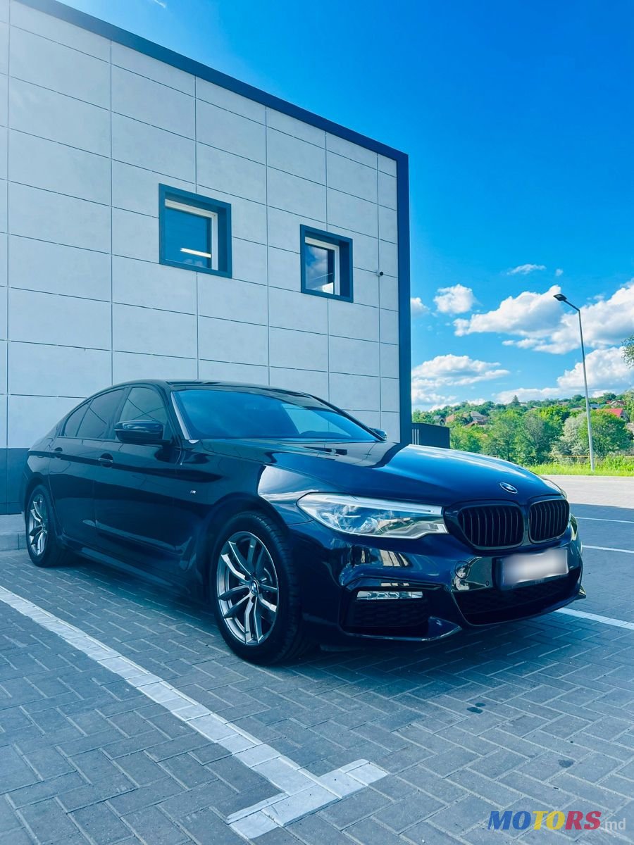 2018' BMW 5 Series photo #1