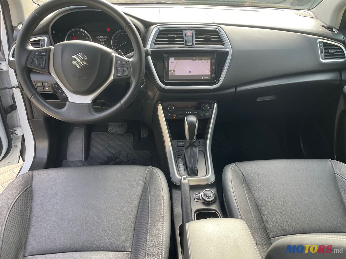 2019' Suzuki SX4 photo #6