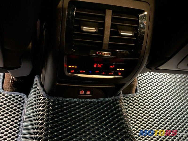2021' BMW X3 photo #2