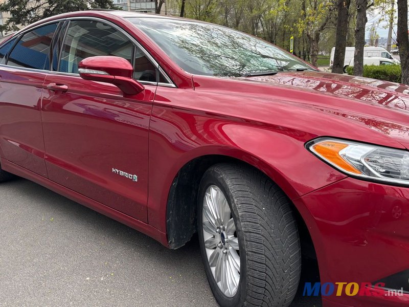 2014' Ford Fusion photo #2