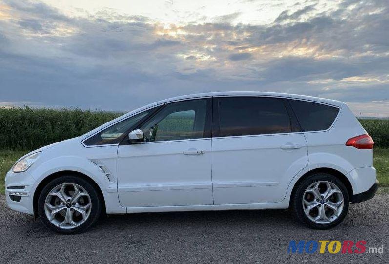 2010' Ford S-Max photo #1