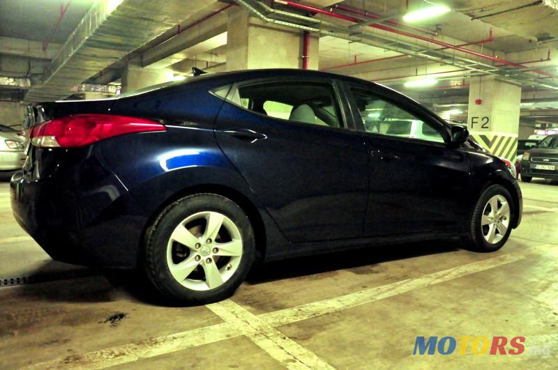 2013' Hyundai Elantra photo #1