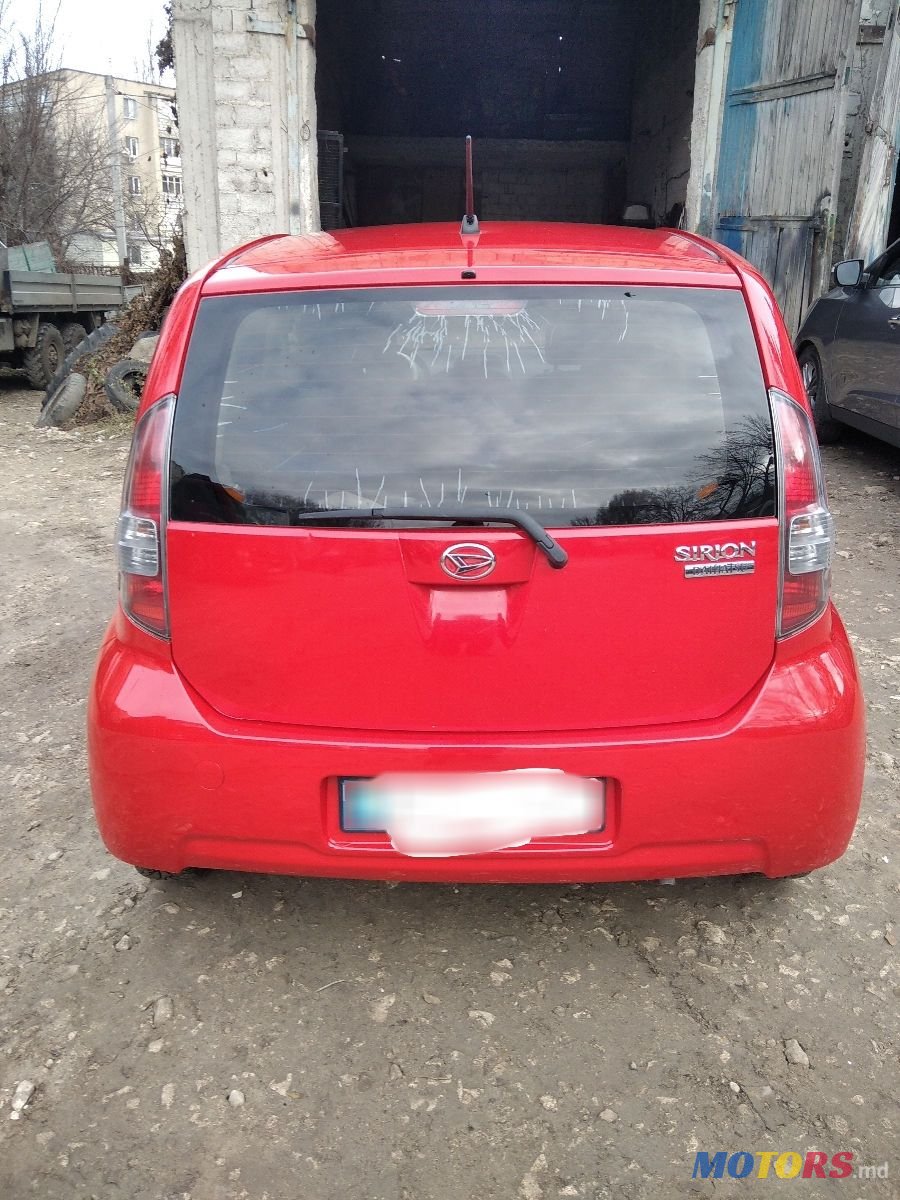 2005' Daihatsu Sirion photo #2