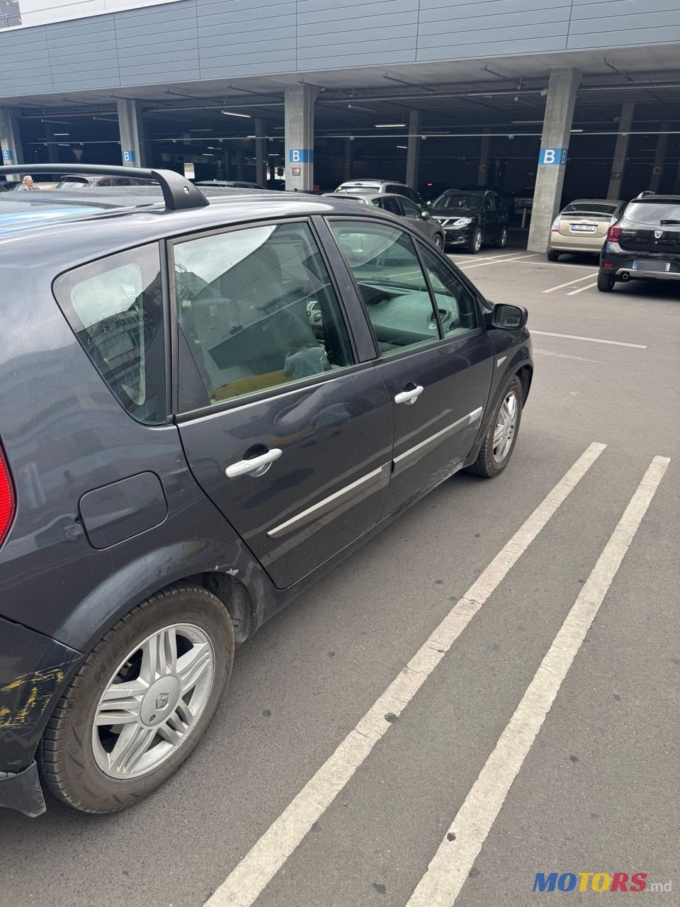 2005' Renault Scenic photo #3