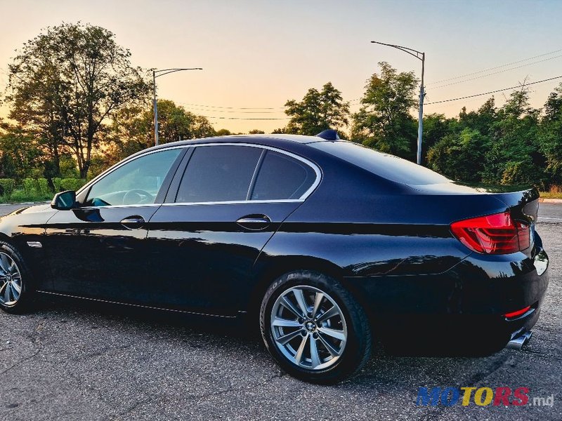 2016' BMW 5 Series photo #4