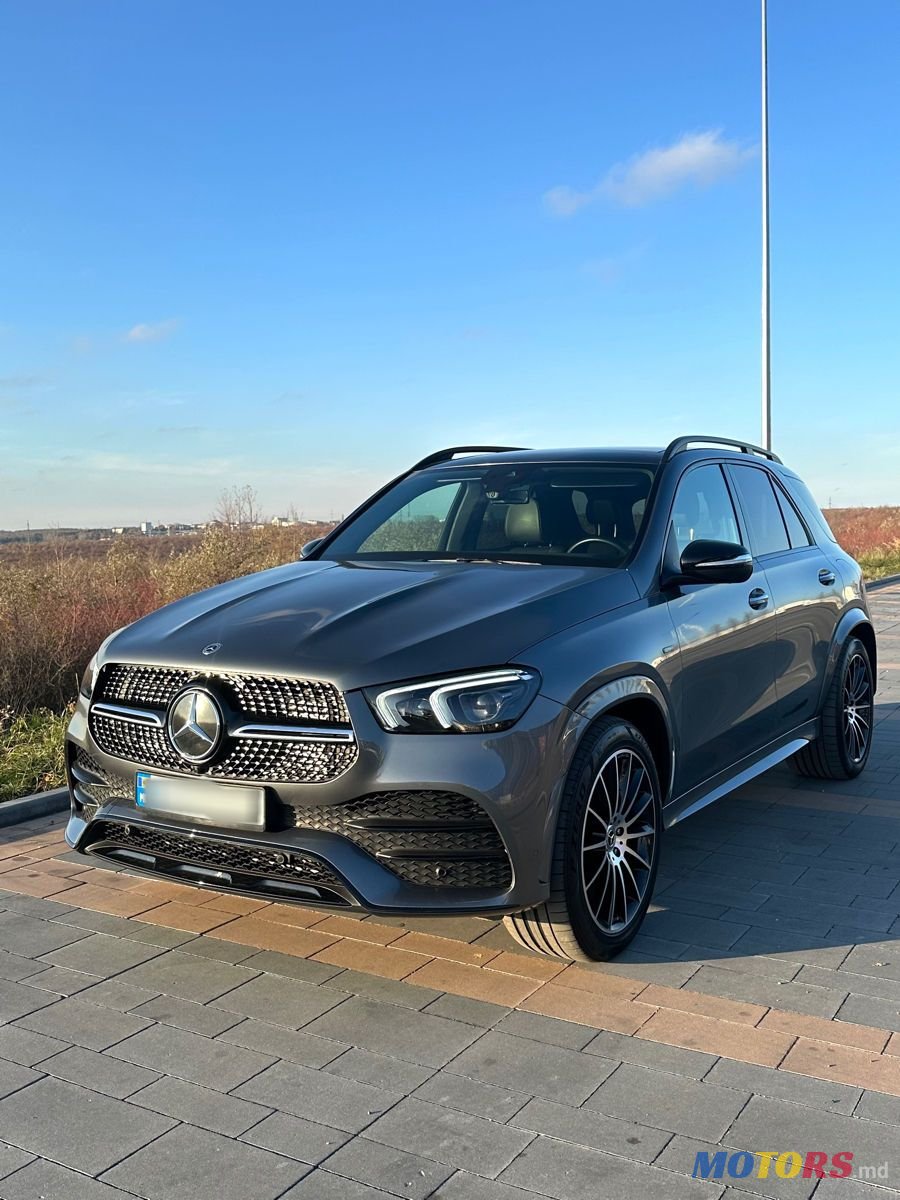 2021' Mercedes-Benz GLE photo #2