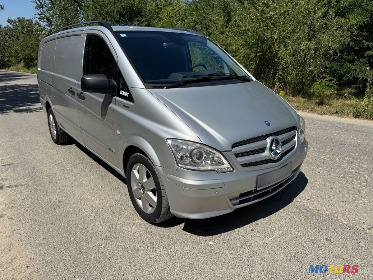 2012' Mercedes-Benz Vito photo #1