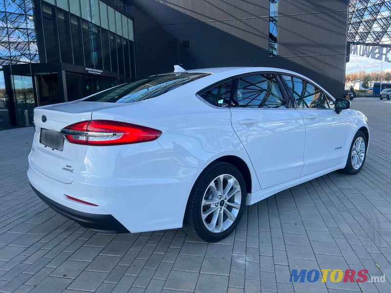 2019' Ford Fusion photo #2