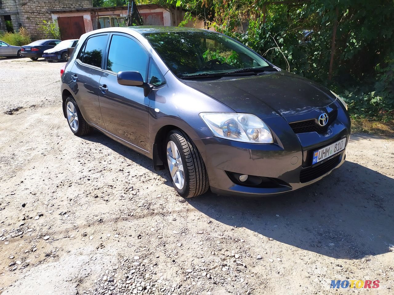 2007' Toyota Auris photo #3