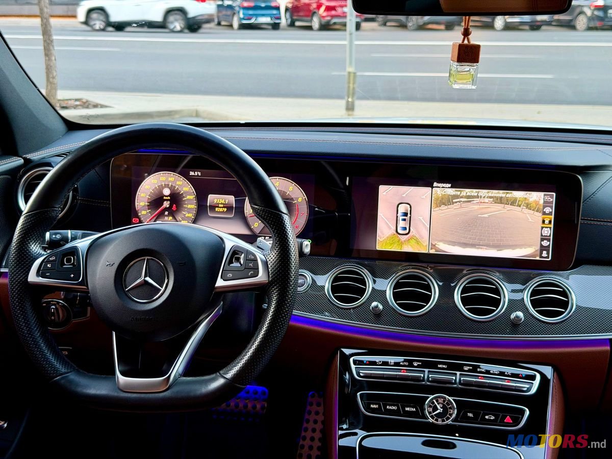 2018' Mercedes-Benz E-Class photo #6