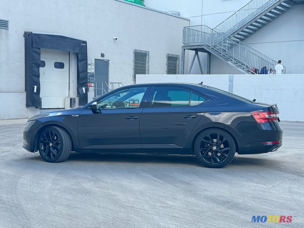 2017' Skoda Superb photo #6