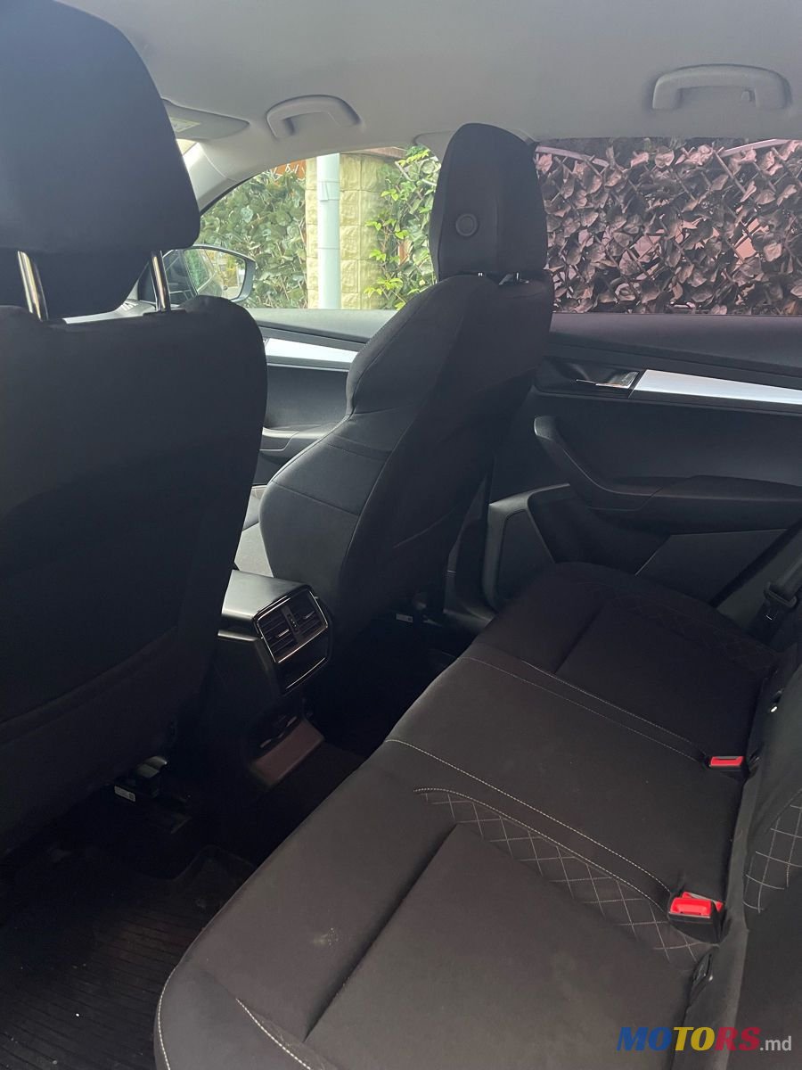 2018' Skoda Karoq photo #3