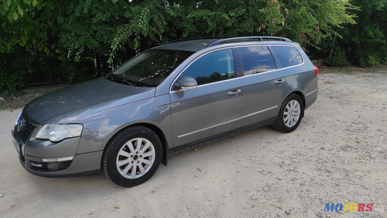 2007' Volkswagen Passat photo #1