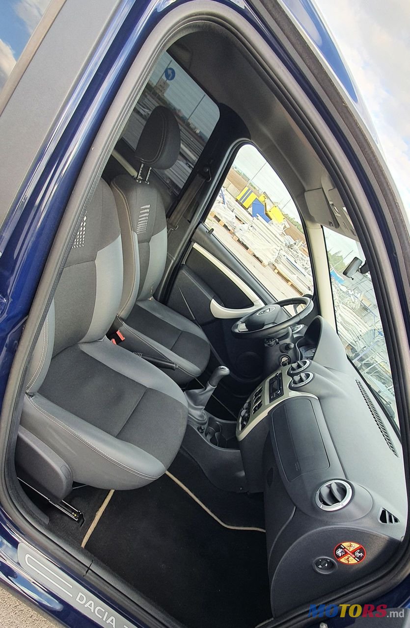 2012' Dacia Logan Mcv photo #5