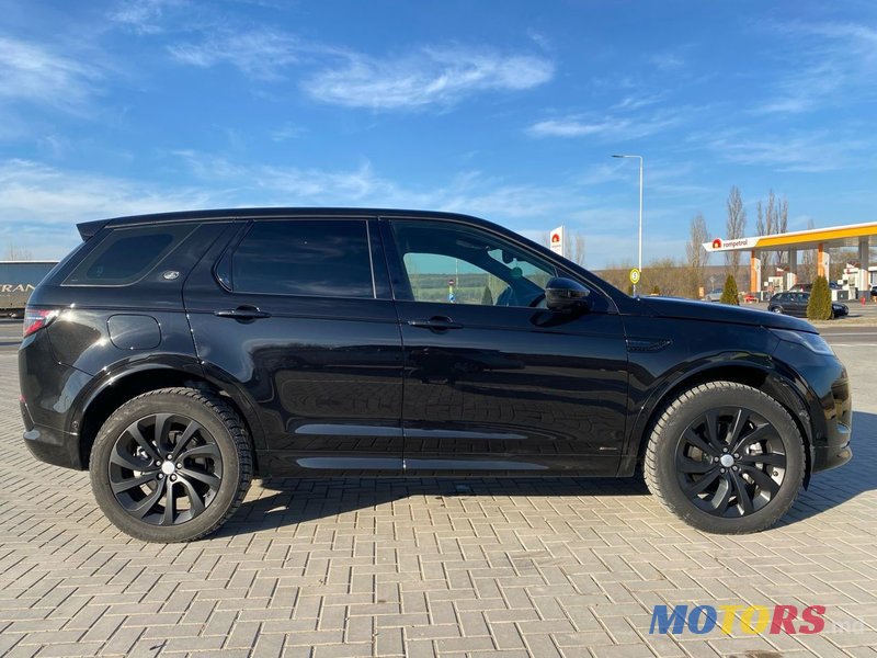 2020' Land Rover Discovery Sport photo #3