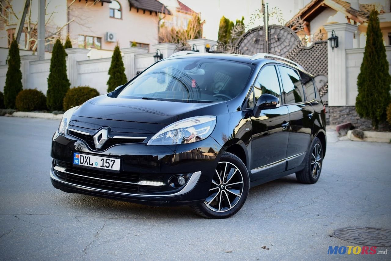 2013' Renault Grand Scenic photo #3