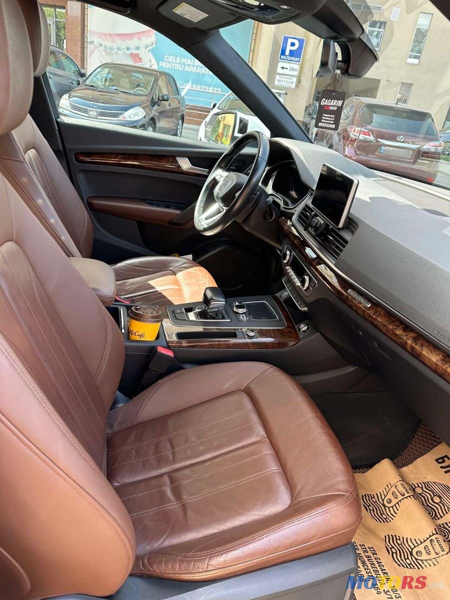 2017' Audi Q5 photo #2