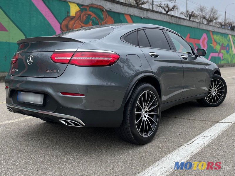 2017' Mercedes-Benz Glc Coupe photo #4